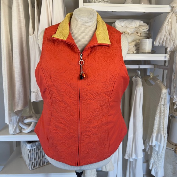 Coldwater Creek Jackets & Blazers - Coldwater Creek women's sz. large quilted vest beaded zip. fun whimsical #2187